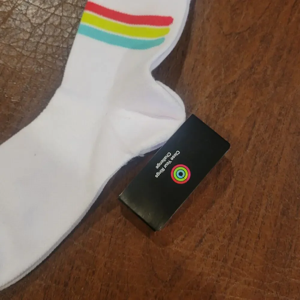 Apple Employee 2024 Close Your Rings Challenge Socks Adult Small New
